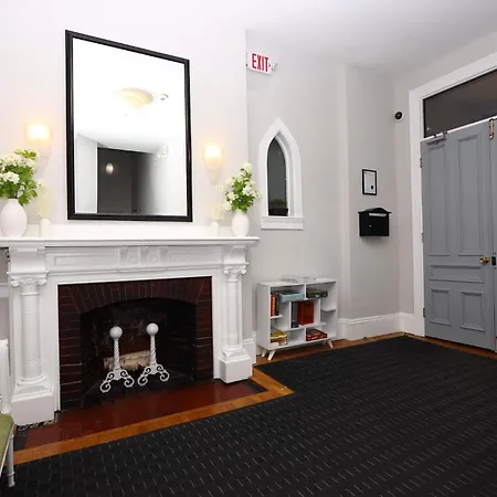 Stylish Newbury Street Studio, #11